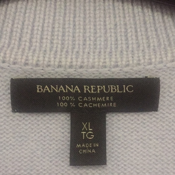 Banana Republic Cashmere Sweater - Picture 2 of 3